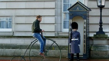 Sepeda ala sirkus. Foto: Internet