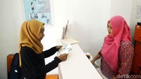 Perangko bertema Asian Games 2018 ini bukan kali pertama Pos Indonesia mengeluarkan perangko dan kartu pos unik. Sebelumnya, Pos Indonesia juga pernah mengeluarkan perangko bertemakan Dilan dan Asian Games 1962.