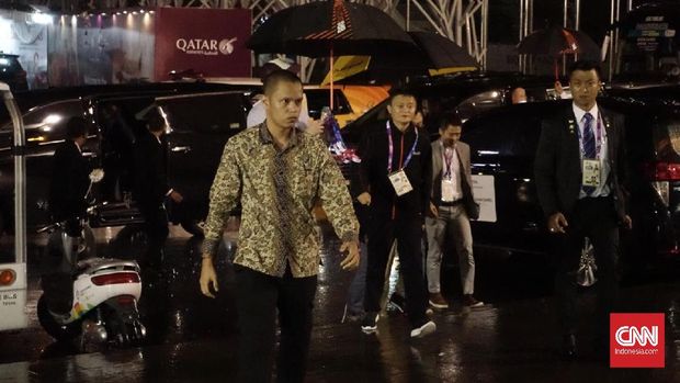 Jack Ma ketika tiba di Stadion Gelora Sriwijaya Jakabaring pada Jumat (31/8) malam.