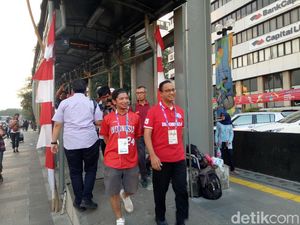 Usai Tonton Asian Games, Anies Lihat Pertunjukan Musik di Sudirman