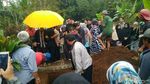 Isak Tangis Iringi Pemakaman Mahasiswi Bandung Korban Begal