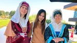 Foto Liburan Wewey Wita, Si Cantik Jago Silat Peraih Emas
