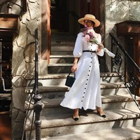 Sejauh ini keputusan Krystal Bick tampaknya tidak salah. Ia memang punyan konten Instagram yang cukup cantik hingga menarik lebih dari 125 ribu pengikut. Foto: Instagram @krystal_bick