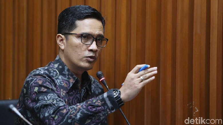 Geledah 4 Lokasi di Malang, KPK Sita Dokumen Proyek Geledah 4 Lokasi di Malang, KPK Sita Dokumen Proyek