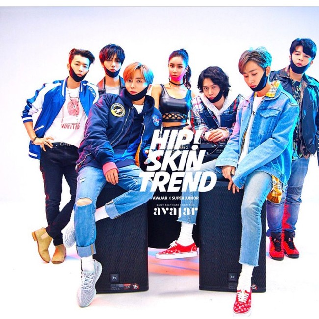 Penampilan ala biker Super Junior saat jadi brand ambassador Avajar, brand masker premium untuk meniruskan wajah. Foto: Instagram