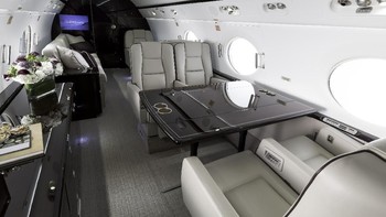 Dengan harga dan kemewahan yang dihadirkannya, tidak heran jika G550 menjadi pilihan banyak bos perusahaan raksasa dan selebriti. Foto: Gulfstream