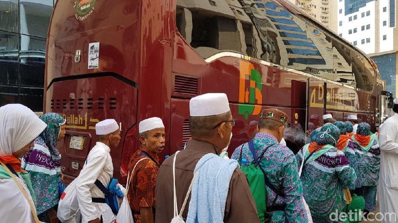 6 Ribu Jemaah Haji Gelombang 2 Diberangkatkan ke Madinah 6 Ribu Jemaah Haji Gelombang 2 Diberangkatkan ke Madinah