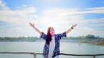 Foto Liburan Wewey Wita, Si Cantik Jago Silat Peraih Emas