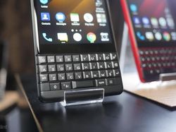 Wujud BlackBerry Key2 LE Goda Penggemar Keyboard Fisik