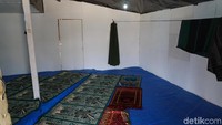 Pembangunan Musala Ar Rahman ini ada di lingkungan kepolisian. Hal ini untuk menjaga keamanan dan kenetralan tempat berkegiatannya (Masaul/detikTravel)