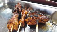 Huaah! Asyiknya Disengat Pedas Setan dan Dhemit