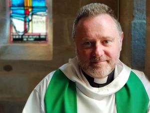 Pendeta di Balik Papan Gereja Australia yang Jadi Bahan Pembicaraan
