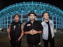 Perayaan 27 Tahun Rocket Rockers dalam Lagu Religi