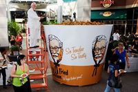 Keren! Ini Dia 4 Rekor Dunia Ayam Goreng 
