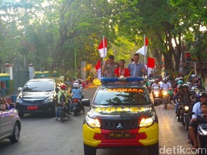 Rindi, Peraih Emas Panjat Tebing asal Probolinggo Diarak Keliling Kota
