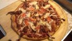 Mau Cicip? Burger Nyamuk hingga Pizza Kaki Kodok yang Unik Ini