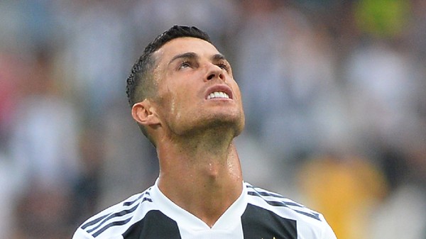 Belum Bikin Gol, Ronaldo Diserbu Meme