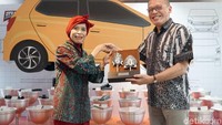 Selama hampir dua minggu peserta akan mendapatkan pelatihan manajemen perusahaan dan kesempatan benchmarking ke beberapa UKM Jepang. Hingga saat ini jumlah UKM  yang telah YDBA berangkatkan sejak gelombang 1 hingga ke tujuh sebanyak 158 UKM. Pool/YDBA.