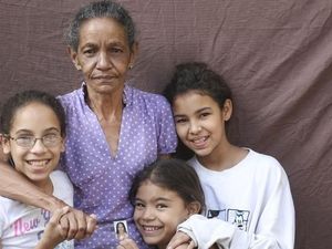 Dampak Krisis Venezuela: Keluarga Tercerai-berai
