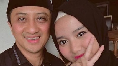 Potret Kedekatan Ustaz Yusuf Mansur dengan Anak-anaknya