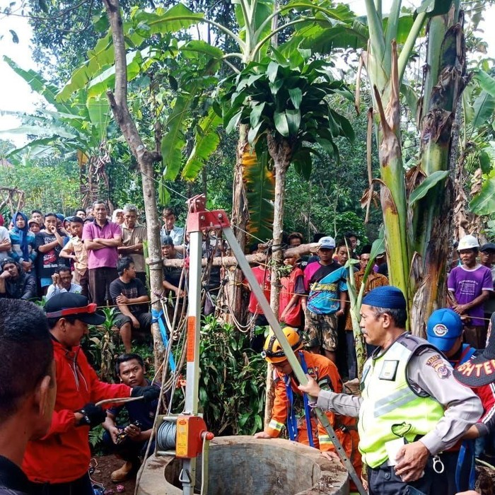 kejadian 11 1 9 Selamatkan Ayam Kakek Basir Tewas Terpeleset Masuk Sumur