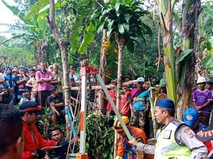 Selamatkan Ayam, Kakek Basir Tewas Terpeleset Masuk Sumur