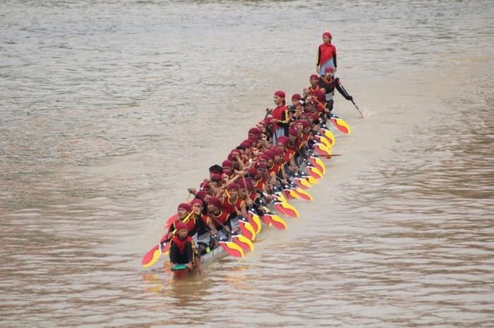 Ada Festival Pacu Jalur, Ini Suvenir yang Wajib Traveler Beli
