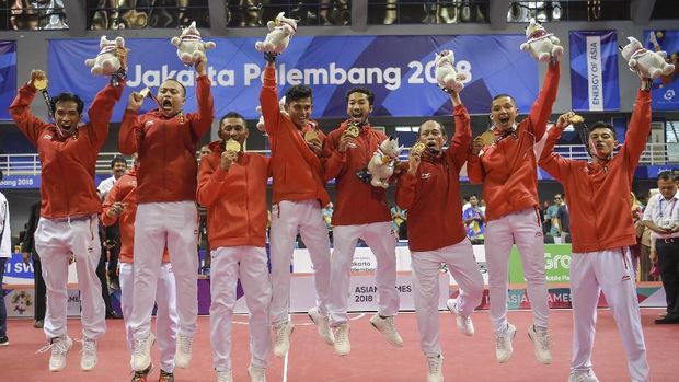 Indonesia untuk pertama kalinya meraih medali emas dari sepak takraw.