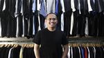 Eks Karyawan BUMN Banting Setir Jual Kaos Musik Beromzet Miliaran