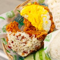 Ayam Goreng Menarik Minat 5 Artis Ini Terjun ke Bisnis Kuliner