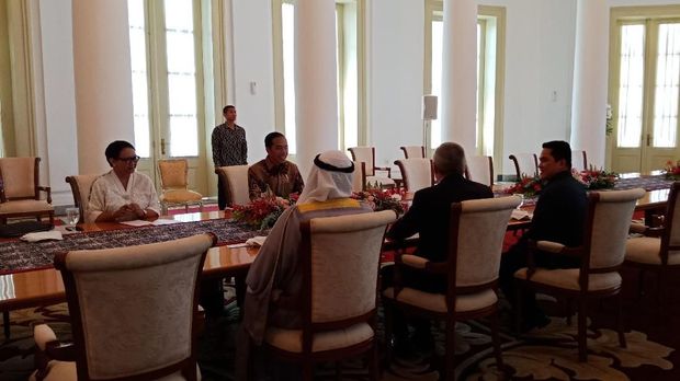 Bareng Erick Thohir, Jokowi Sambut Presiden IOC dan OCA di Bogor