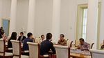 Momen Manusia Rp 570 Triliun Bertemu Jokowi di Istana Bogor