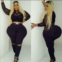 Aku memang seperti ini. Kakak tertuaku punya bokong yang lebih besar dariku. Dan itu natural, tambahnya.  Foto: dok. Instagram (@eudoxieyao_2)