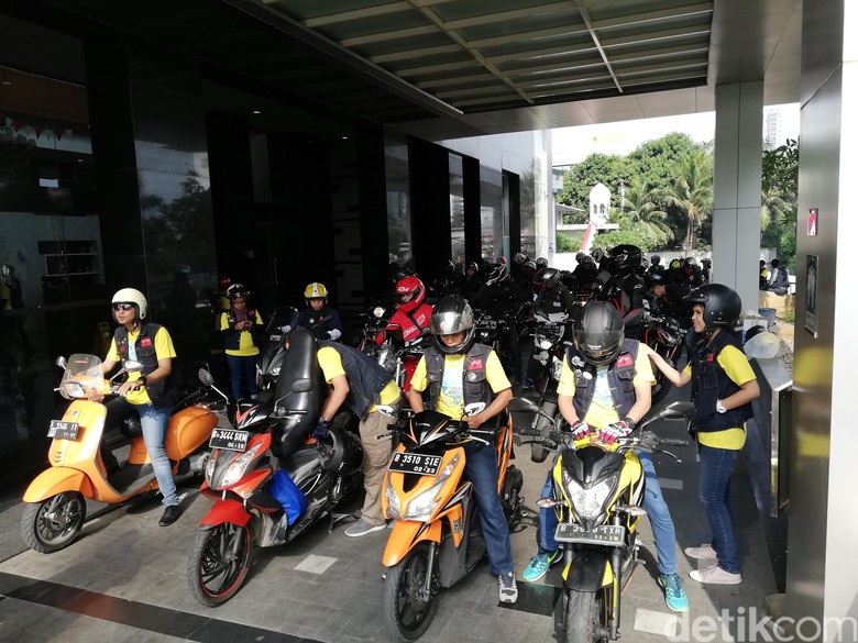 Ilustrasi konvoi motor. Foto: Rizki Pratama Ilustrasi konvoi motor. Foto: Rizki Pratama