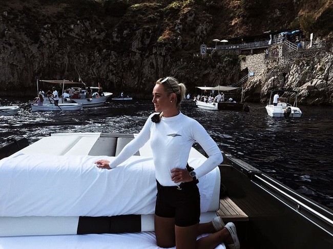 Foto: dok. InstagramSang kakak, Jack McNamara hanya mengonfirmasi bahwa Sinead telah meninggal dunia di Yunani pada Kamis (30/8/2018). Kini, keluarga Sinead tengah berad di Yunani untuk mengambil jasadnya. 