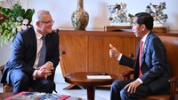 Indonesia merupakan negara pertama yang disambangi Morrison usai dilantik menggantikan Turnbull. Pada pertemuan bilateral ini ada sejumlah kerja sama strategis yang dibahas, di antaranya soal ekonomi hingga isu Indopasifik dan dunia. (dok. Biro Setpres)