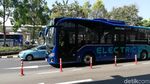 Bus Listrik Buatan Anak Bangsa Beroperasi di Bandara