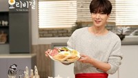 Sempat memandu acara memasak, Leeteuk jadi mahir membuat masakan enak. Foto: Instagram @xxteukxx