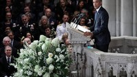 Mantan Presiden AS Barack Obama memberikan pidato (Foto: Dok. REUTERS/Chris Wattie)