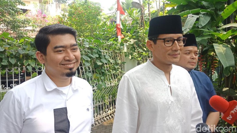 Sandiaga: Kalau Ustaz Solmed Bersedia Jadi Timses, Alhamdulillah Sandiaga: Kalau Ustaz Solmed Bersedia Jadi Timses, Alhamdulillah