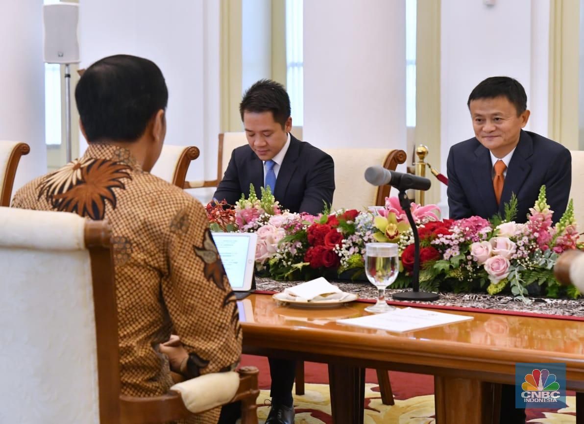 Suasana pertandingan antara bos Alibaba Group Jack Ma dan juga Presiden Joko Widodo (Jokowi) di dalam Istana Kepresidenan, Bogor, Jawa Barat, Hari Sabtu (1/9/2018).