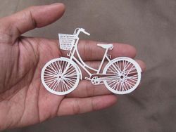 Karya Seni Luar Biasa dari Potongan Kertas Putih