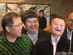 Beragam Ekspresi Jenaka Jack Ma