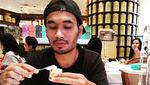 Yuk, Kenalan dengan JFlow, Rapper Ganteng yang Hobi Minum Jamu!