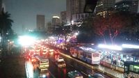 Jalan Sudirman Macet Jelang Penutupan Asian Games