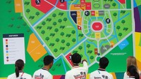 Kampung atlet ini tak hanya berisikan venue pertandingan dan wisma tempat menginap para atlet. Tetapi juga memiliki beragam fasilitas penunjang lainnya, seperti kantin, plaza dan tempat rekreasi untuk para atlet. Istimewa/Antara Foto/Iqbal Lubis.