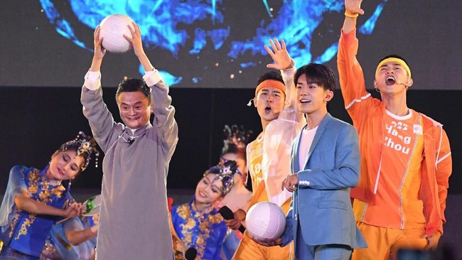 Senyum Jack Ma dan Pesan untuk Indonesia