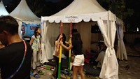 Jangan cuma menonton pertandingan dan menikmati kuliner saja. Tapi coba deh bermain permainan tradisional di Zona Atung Asian Festival di Gelora Bung Karno, tempat berlangsungnya Asian Games 2018. (Foto: Widiya Wiyanti/detikHealth)