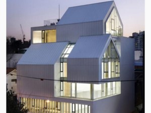 Mengintip Gedung Futuristik Milik G-Dragon Seharga Rp 122 Miliar