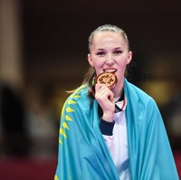 Cantik dan jago karate, itulah sosok Guzaliya Gafurova. Wanita Kazakhstan berusia 26 tahun ini mempersembahkan medali emas Asian Games 2018 untuk negaranya dari cabang olahraga karate. Foto: dok. Instagram